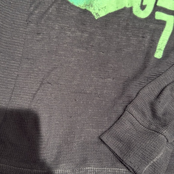 American Eagle Shirt - Picture 4 of 5